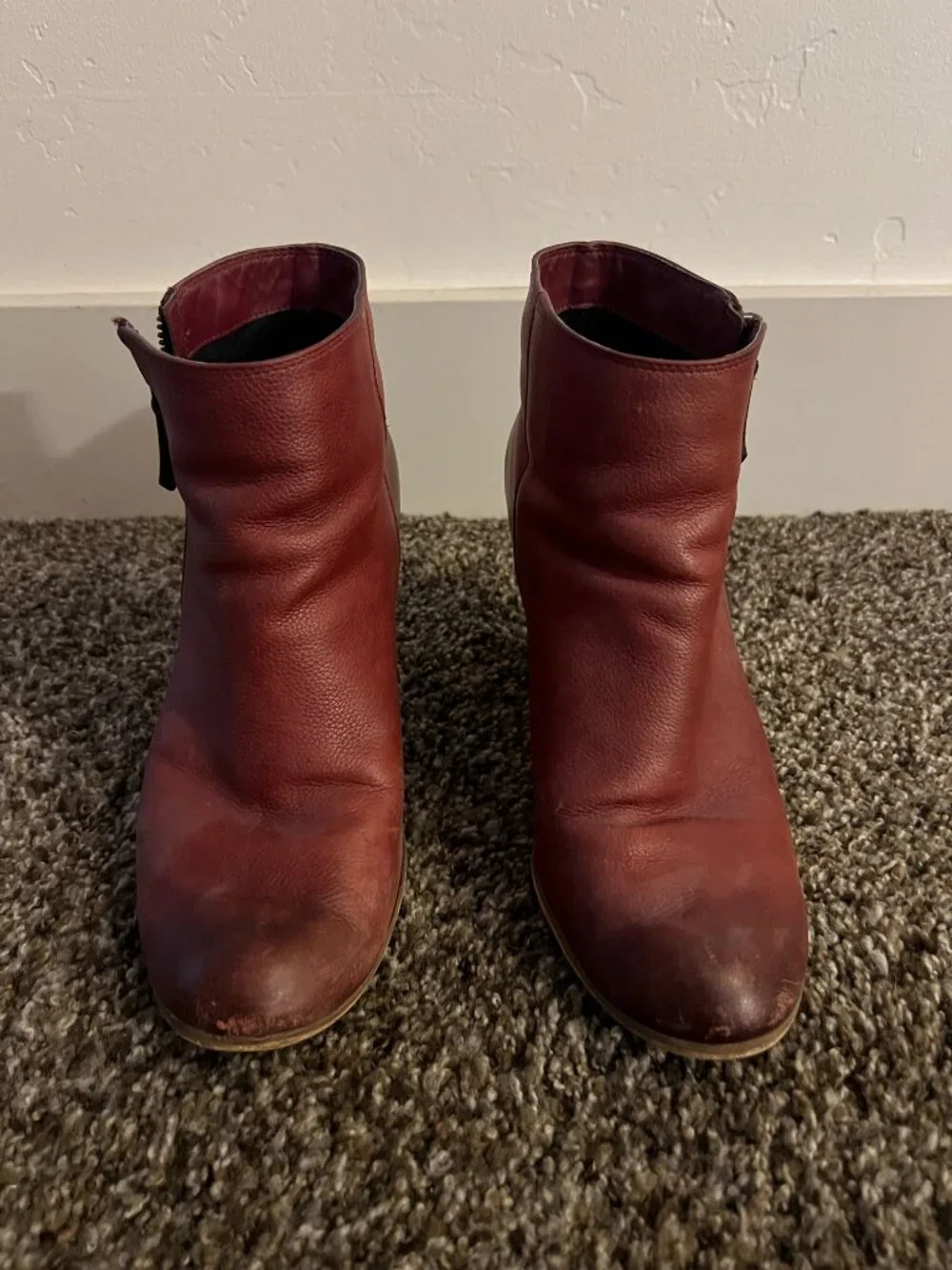 Women's size 9.5 burgundy ombre booties - BP brand